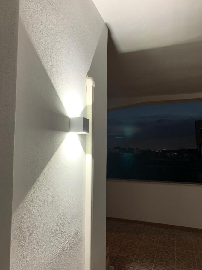 Nontiscordardime Apt Torre A Mare Buitenkant foto