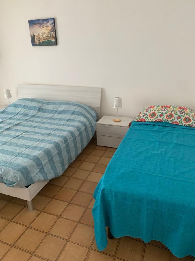 Nontiscordardime Apt Torre A Mare Buitenkant foto
