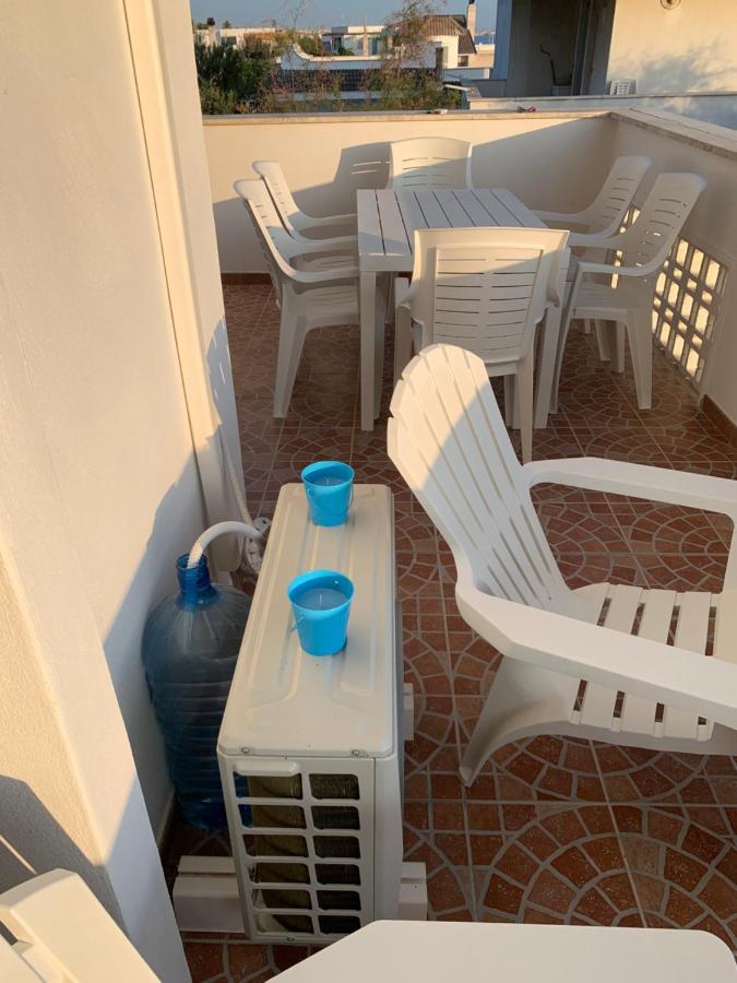 Nontiscordardime Apt Torre A Mare Buitenkant foto
