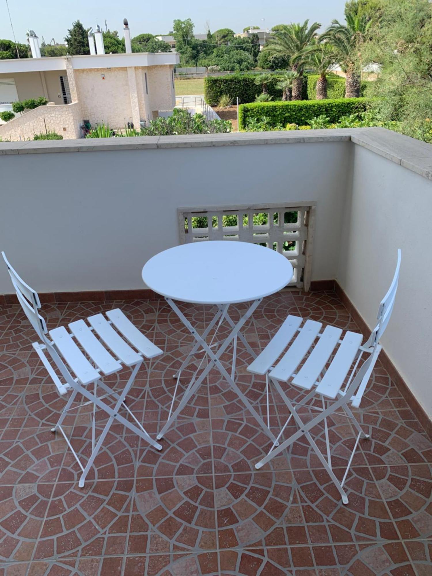 Nontiscordardime Apt Torre A Mare Buitenkant foto